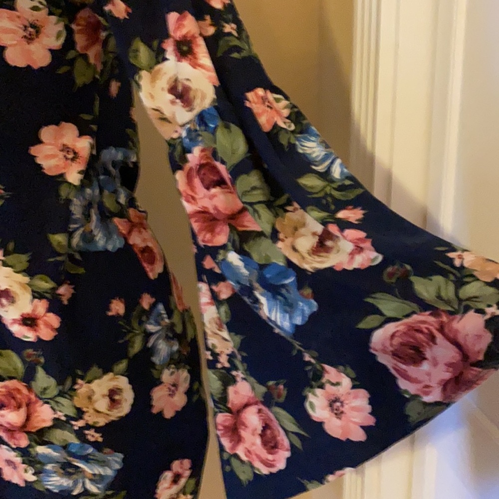 Tunic Top - Picture 2 of 3